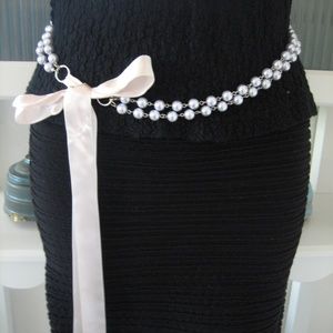 Vintage Pearl Belt